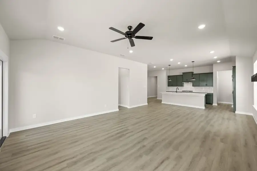 Representative unfurnished interior of a home built from the Hunters Crossing Rowan 2104 by Brohn Homes in Hunters Crossing, Sealy (Image 20).