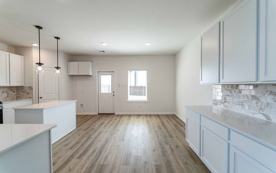 Spacious, unfurnished interior of a new home in Travis Ranch, Forney (Image 23). Spacious, unfurnished interior of a new home in Travis Ranch, Forney (Image 23).