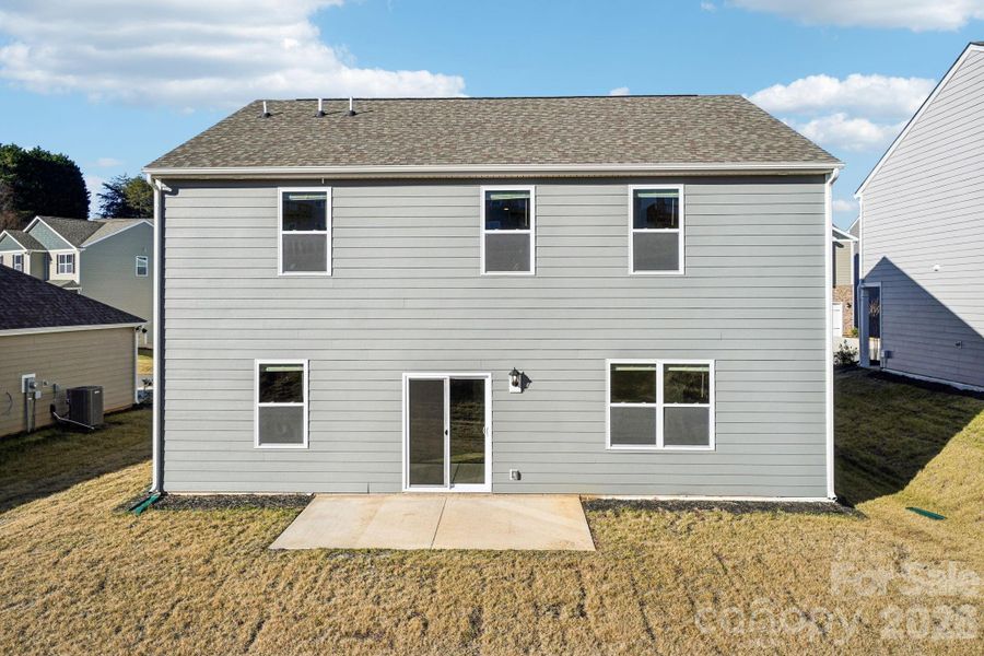 Exterior details and patio area of a home in Rydele Heights, Asheville (Image 4).