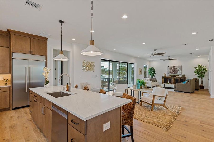 Furnished interior view inside a new home in , St. Petersburg (Image 33).