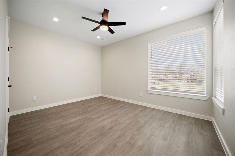 Spacious, unfurnished interior of a new home in , Dallas (Image 19).