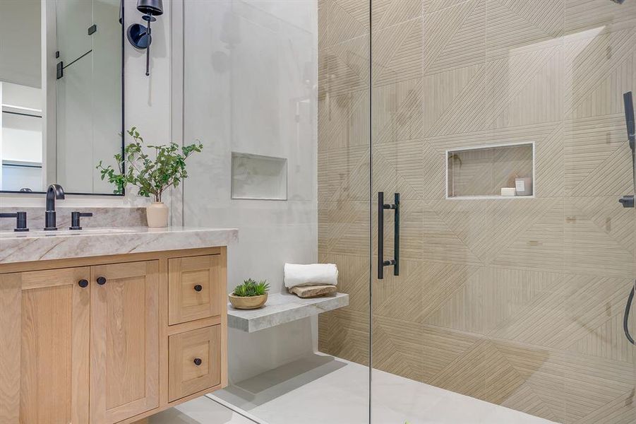 Furnished interior view inside a new home in , Weatherford (Image 31).