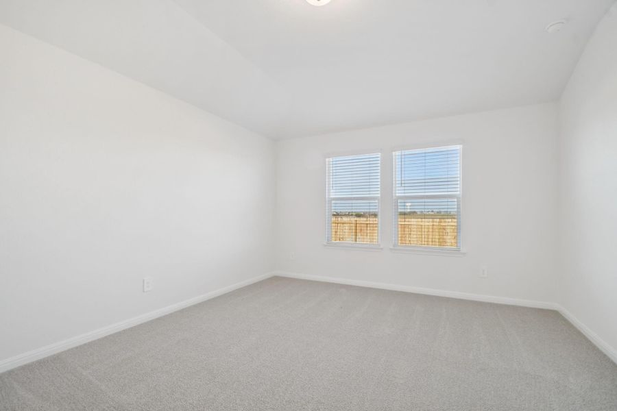 Spacious, unfurnished interior of a new home in , Conroe (Image 21).