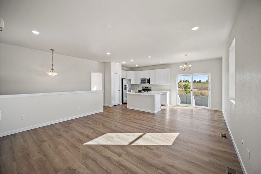 Spacious, unfurnished interior of a new home in Aspen Ranch, Fountain (Image 15).