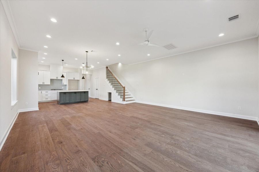 Spacious, unfurnished interior of a new home in , Houston (Image 29).