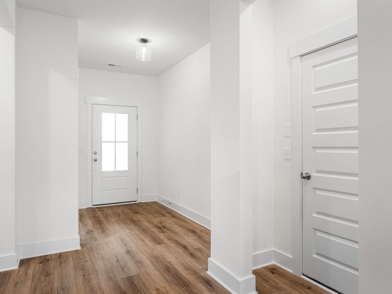 Spacious, unfurnished interior of a new home in Benders Cove, Mount Juliet (Image 24). Spacious, unfurnished interior of a new home in Benders Cove, Mount Juliet (Image 24).