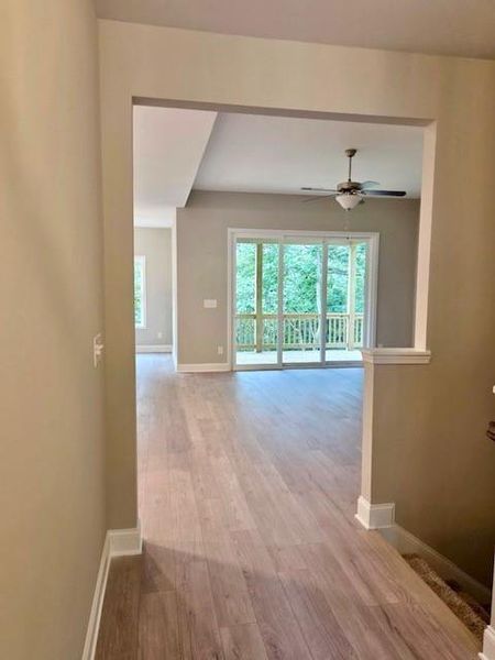 Spacious, unfurnished interior of a new home in , Waleska (Image 6).