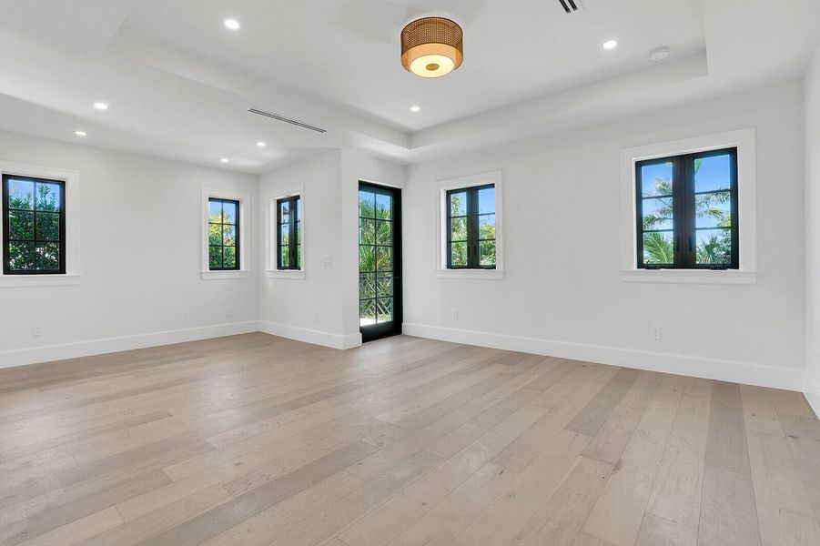Spacious, unfurnished interior of a new home in , West Palm Beach (Image 31). Spacious, unfurnished interior of a new home in , West Palm Beach (Image 31).