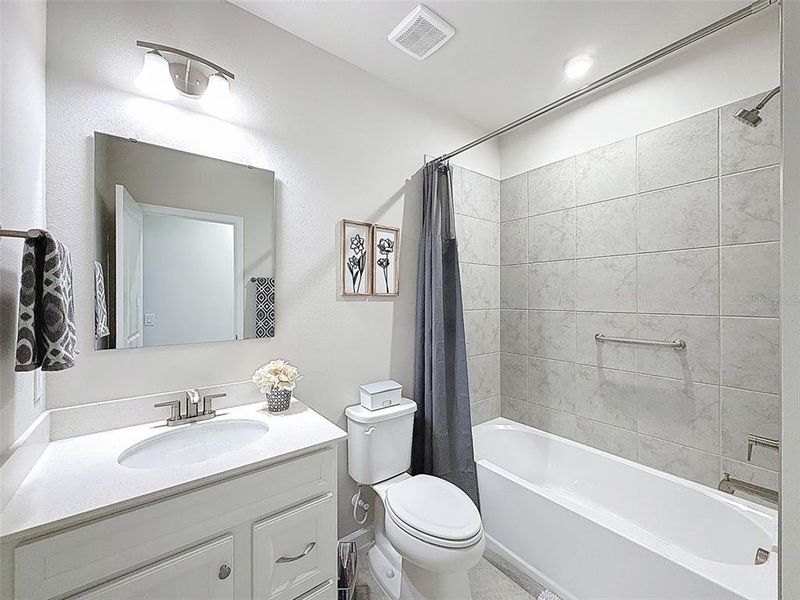 Furnished interior view inside a new home in Park Ridge Villas, Spring Hill (Image 38).