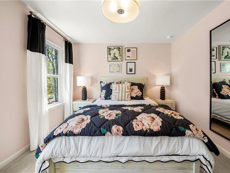 Furnished interior view inside a new home in Riverwood, Dallas (Image 35).