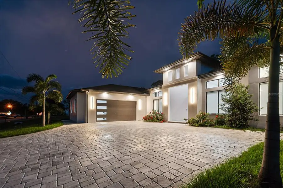 Image 55 of a home in .