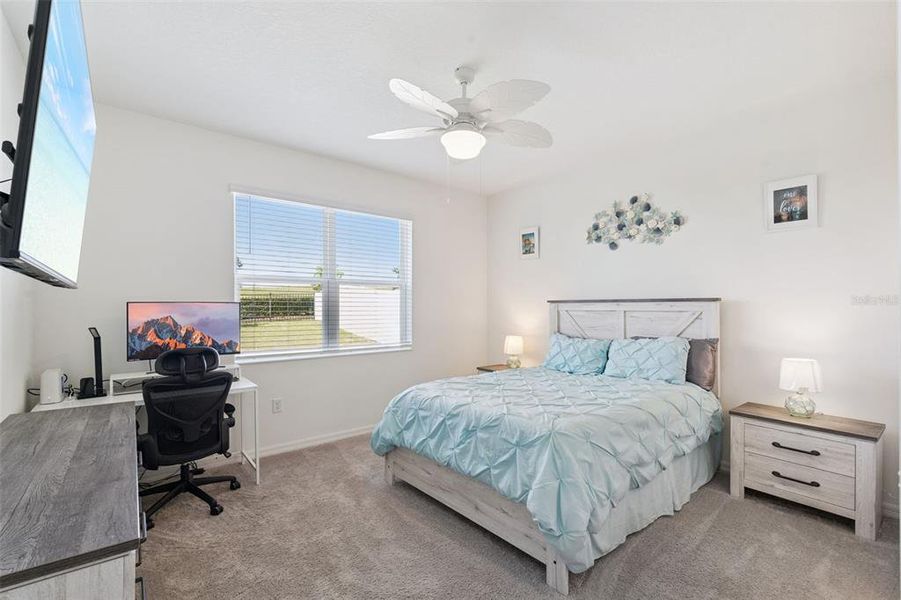 Furnished interior view inside a new home in , Mascotte (Image 17).