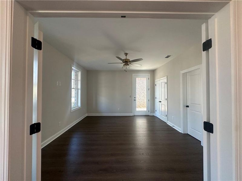 Spacious, unfurnished interior of a new home in Waterside Single Family, Peachtree Corners (Image 36).