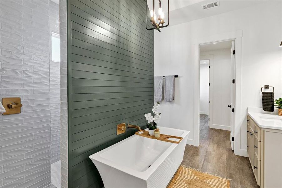 Furnished interior view inside a new home in , Granbury (Image 19).