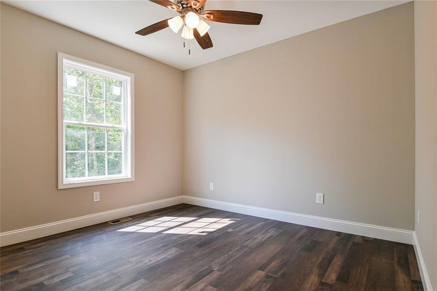 Spacious, unfurnished interior of a new home in , Dahlonega (Image 25).
