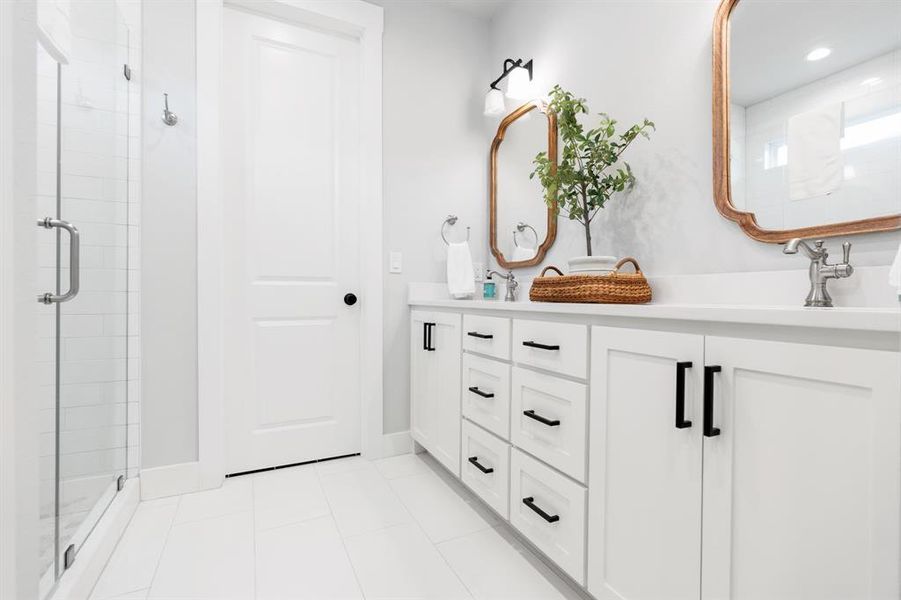 Furnished interior view inside a new home in , Waco (Image 13).
