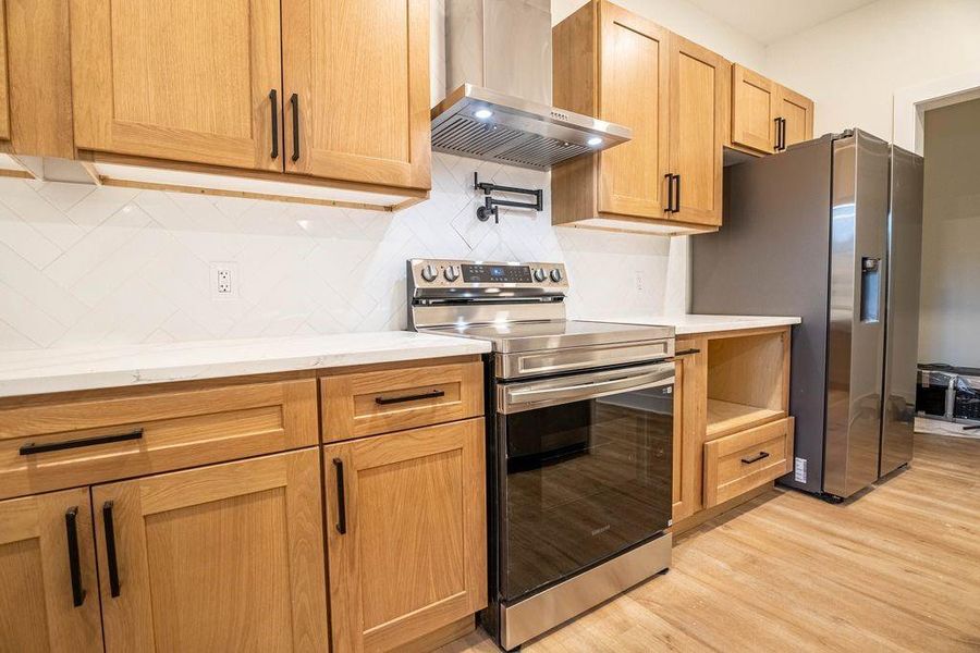 Close-up of interior finishes inside a home in , Loganville (Image 19).