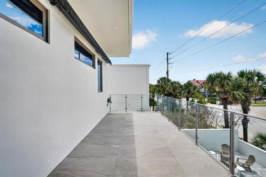 Exterior details and patio area of a home in , New Smyrna Beach (Image 46).