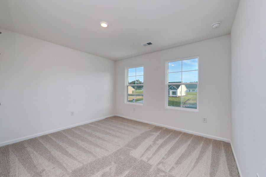 Spacious, unfurnished interior of a new home in Jordan Grove, Conway (Image 35).
