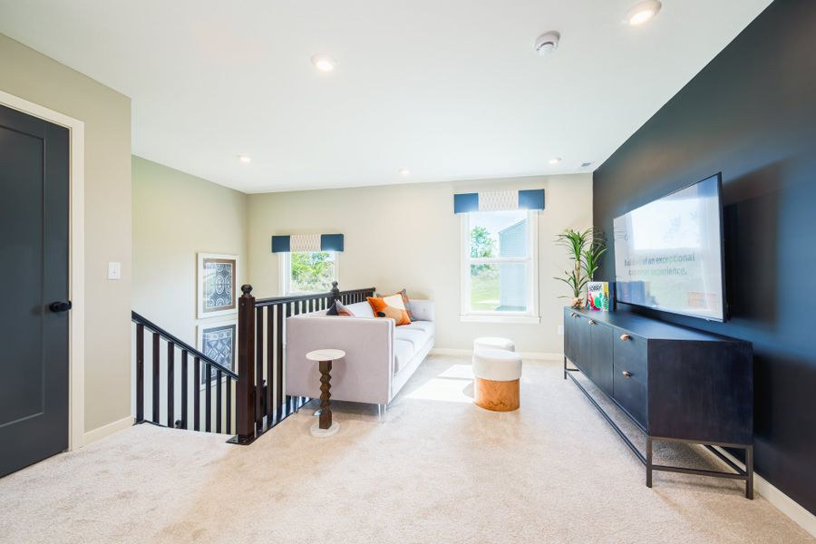 Representative furnished interior of a home built from the Wesley by Fischer Homes in Sage Woods, Dallas (Image 37).