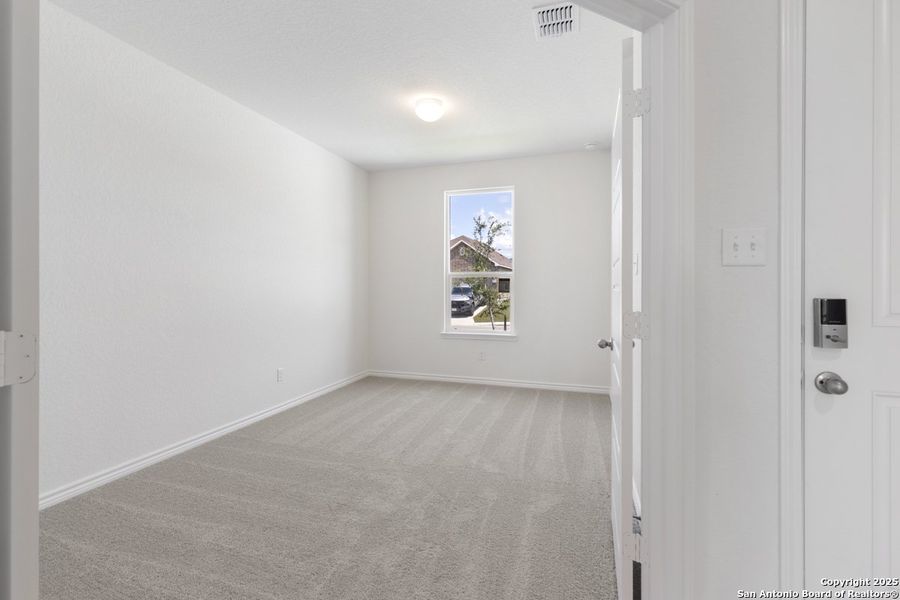 Spacious, unfurnished interior of a new home in Woodside Farms, Seguin (Image 19). Spacious, unfurnished interior of a new home in Woodside Farms, Seguin (Image 19).