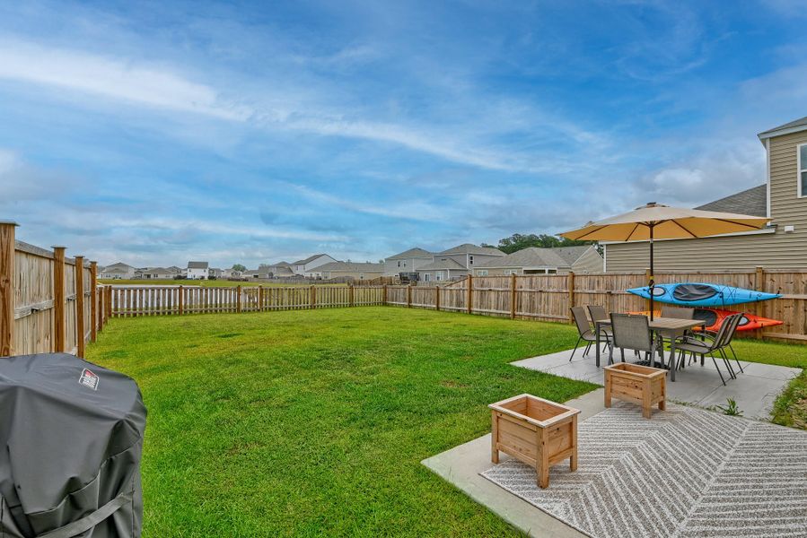 Exterior details and patio area of a home in , Summerville (Image 3).