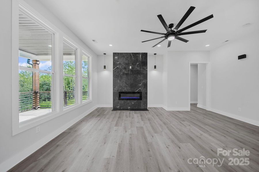 Image 45 of a home in .