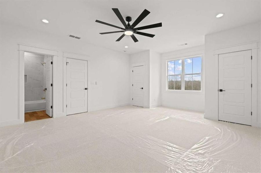 Spacious, unfurnished interior of a new home in , Carrollton (Image 53).