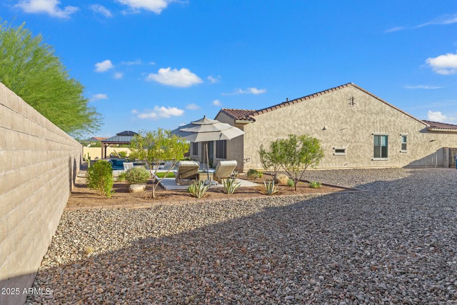 5211 S Del Rancho-45