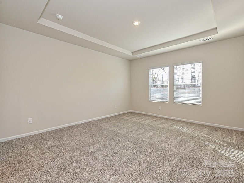 Photo is not of the actual home, but is an inspirational photo of builder’s model home and may depict options, furnishings, and/or decorator features that are not included Photo is not of the actual home, but is an inspirational photo of builder’s model home and may depict options, furnishings, and/or decorator features that are not included