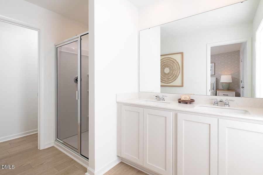 AW-RDU-Crescent-3014