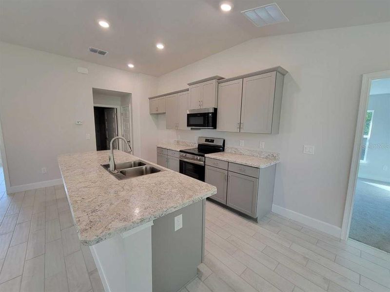 Picture of similar home for illustrative purposes only. Colors and features will vary! Picture of similar home for illustrative purposes only. Colors and features will vary!