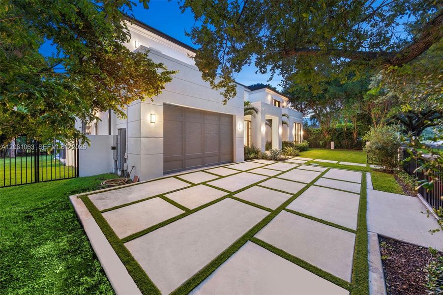 Image 60 of a home in .
