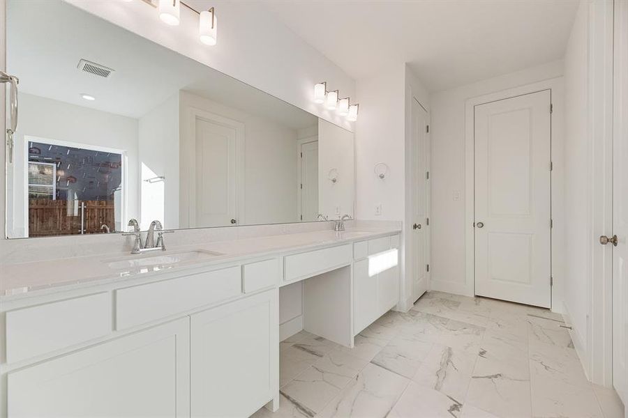 Furnished interior view inside a new home in Tavolo Park, Fort Worth (Image 16). Furnished interior view inside a new home in Tavolo Park, Fort Worth (Image 16).