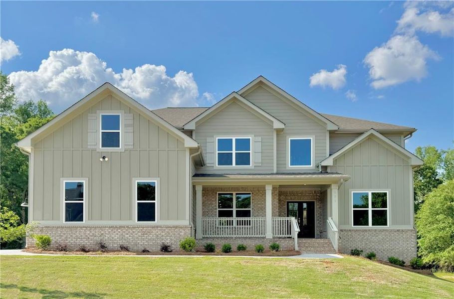 Front exterior of a home in the SteepleChase community, located in Hoschton, GA (Image 16).