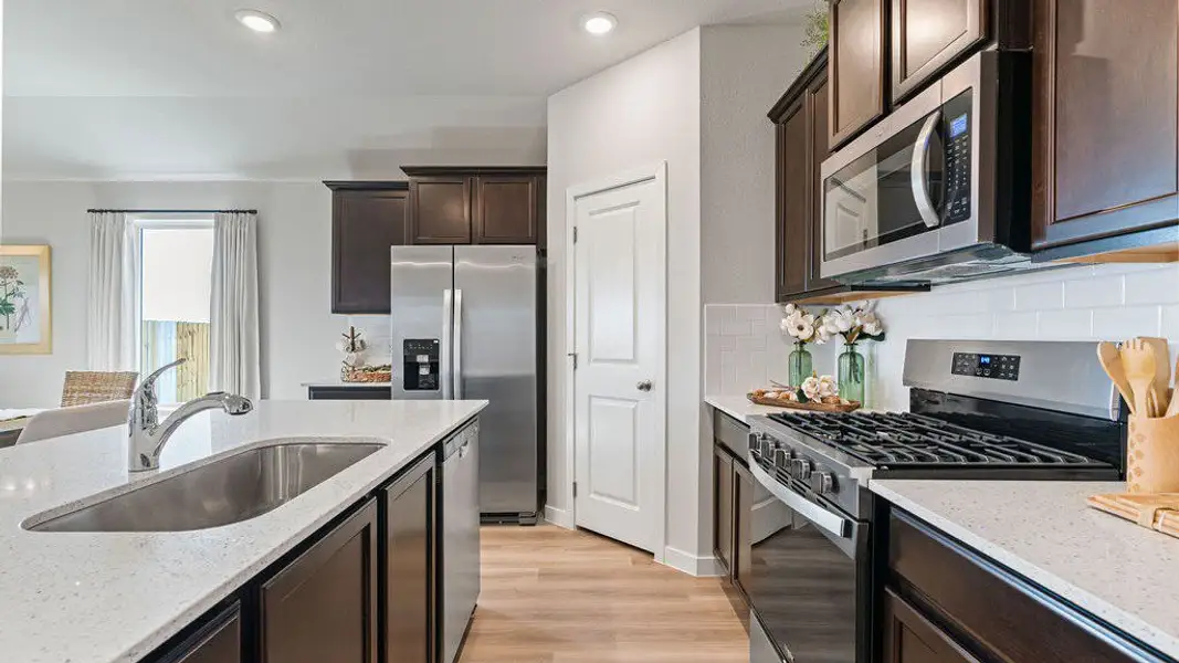 Furnished interior view inside a new home in London Towne, Corpus Christi (Image 5).