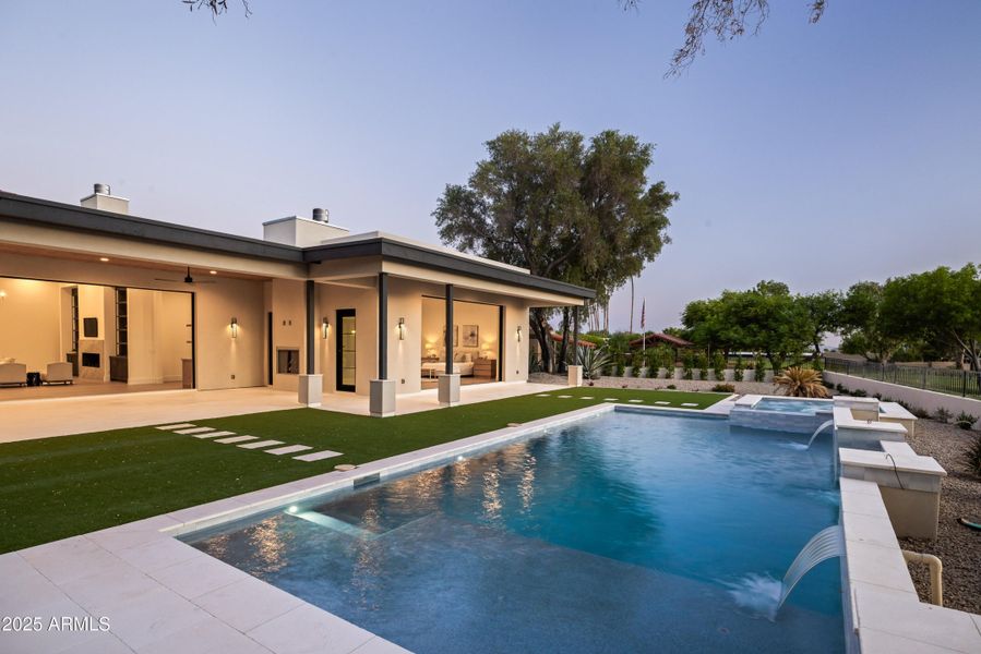 23002 N. Country Club Trail-47