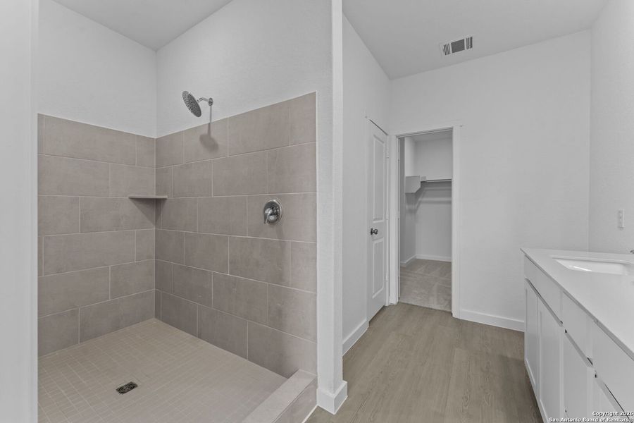 Furnished interior view inside a new home in Voss Farms, New Braunfels (Image 10).