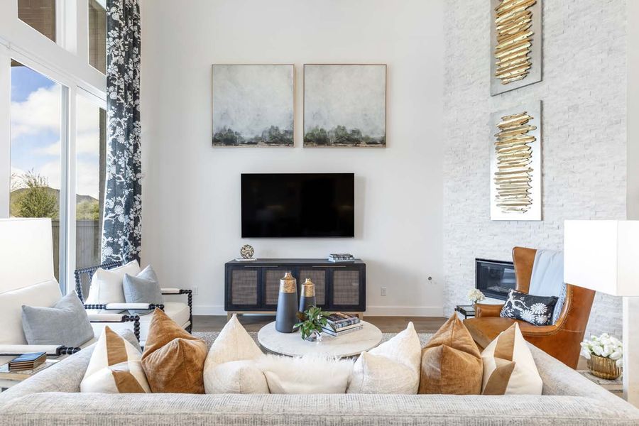 Representative furnished interior of a home built from the 223G by Highland Homes in Santa Rita Ranch, Liberty Hill (Image 17). Representative furnished interior of a home built from the 223G by Highland Homes in Santa Rita Ranch, Liberty Hill (Image 17).