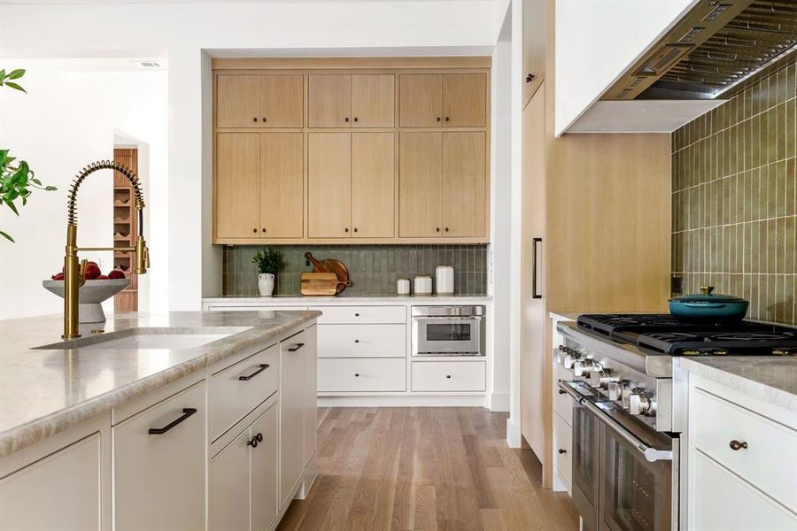 Close-up of interior finishes inside a home in , Dallas (Image 17). Close-up of interior finishes inside a home in , Dallas (Image 17).