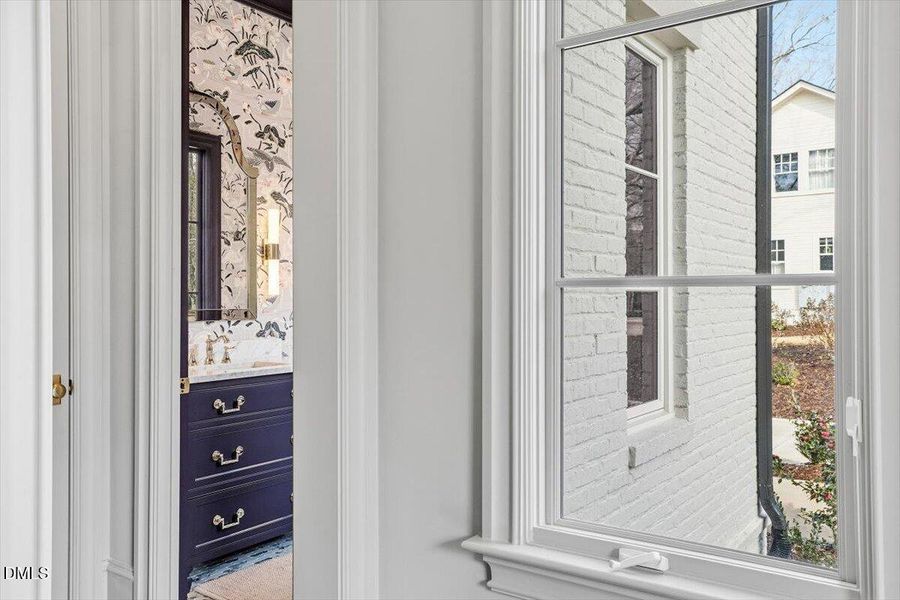 21-2123 St Marys St [2581020]_21