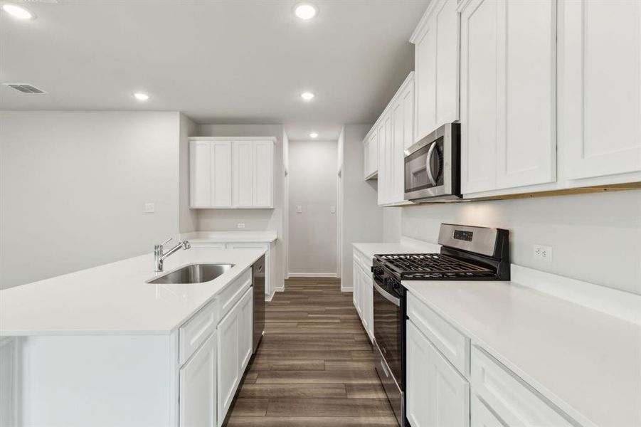 Furnished interior view inside a new home in Bellagio, Forney (Image 9). Furnished interior view inside a new home in Bellagio, Forney (Image 9).