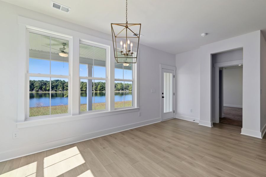 Spacious, unfurnished interior of a new home in Arcadia, Myrtle Beach (Image 38).