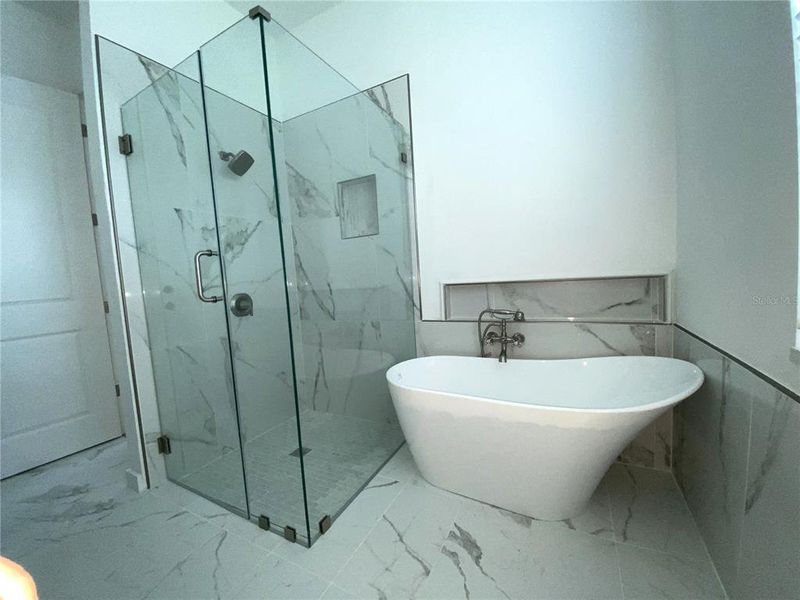 Furnished interior view inside a new home in , Punta Gorda (Image 19).