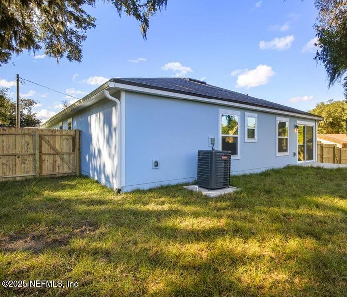 Exterior details and patio area of a home in , Jacksonville (Image 2). Exterior details and patio area of a home in , Jacksonville (Image 2).