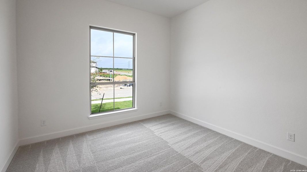 Spacious, unfurnished interior of a new home in The Parklands, Schertz (Image 18).
