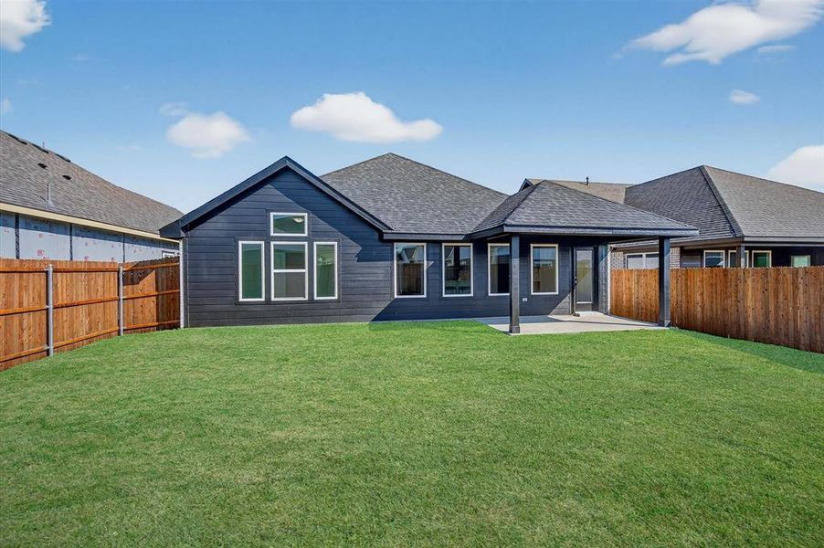 Exterior details and patio area of a home in Hickory Hill, Sherman (Image 24). Exterior details and patio area of a home in Hickory Hill, Sherman (Image 24).