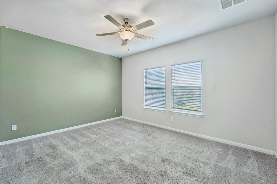 Spacious, unfurnished interior of a new home in Waterstone Crossing, Kyle (Image 25).