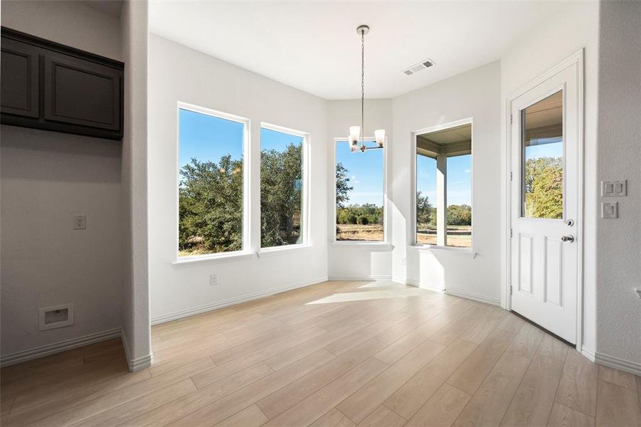 Spacious, unfurnished interior of a new home in Oak Grove Addition, Springtown (Image 20).