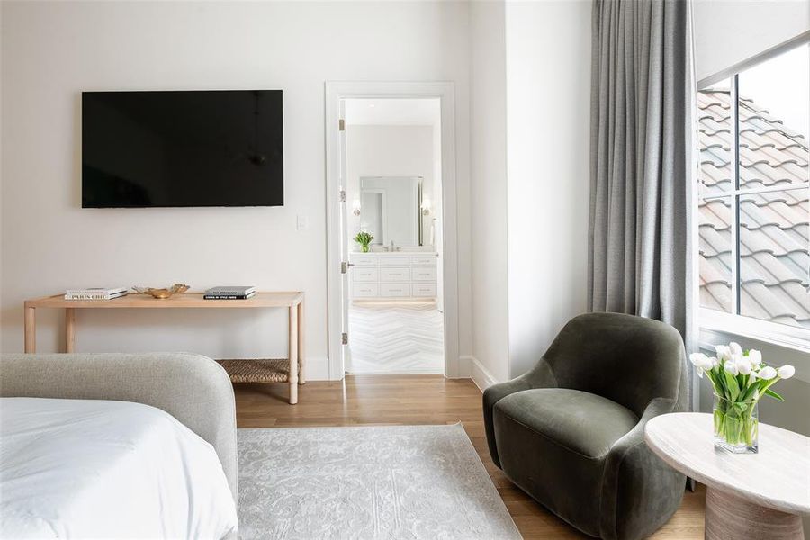 Primary suite with sitting area